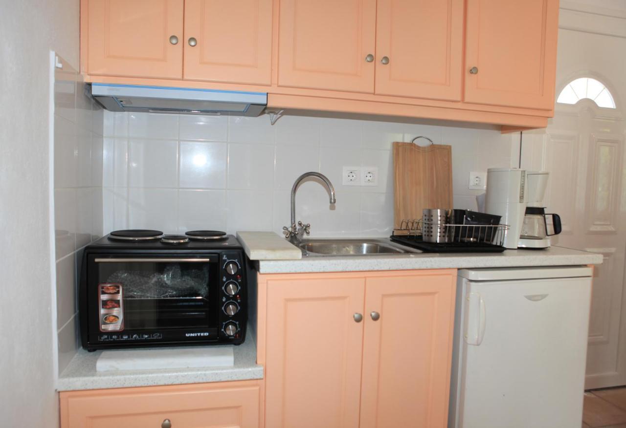O Pyrgos Accommodations Panormos  Ngoại thất bức ảnh