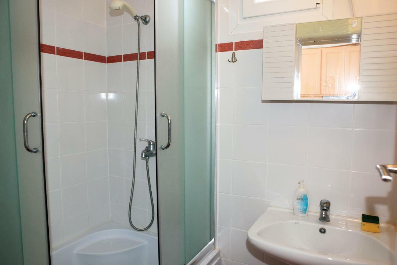 O Pyrgos Accommodations Panormos  Ngoại thất bức ảnh